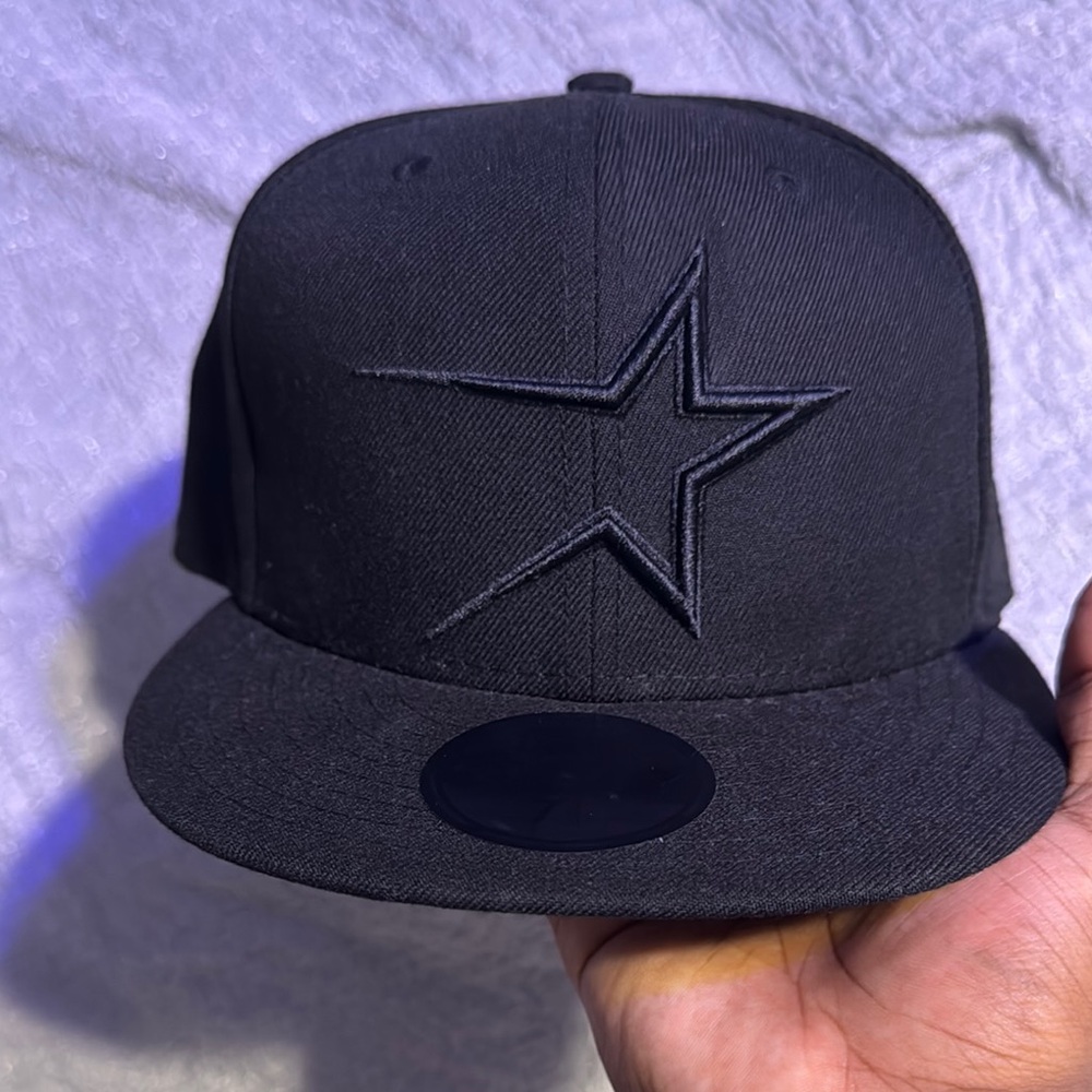Black Star Embroidered Snapback Hat